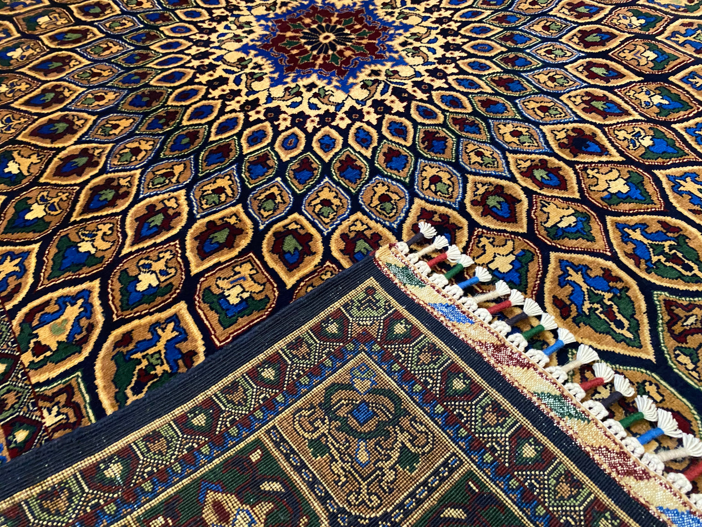 Luxurious Hand-Knotted Wool Oriental Carpet - Geometric Motif 5”x7”