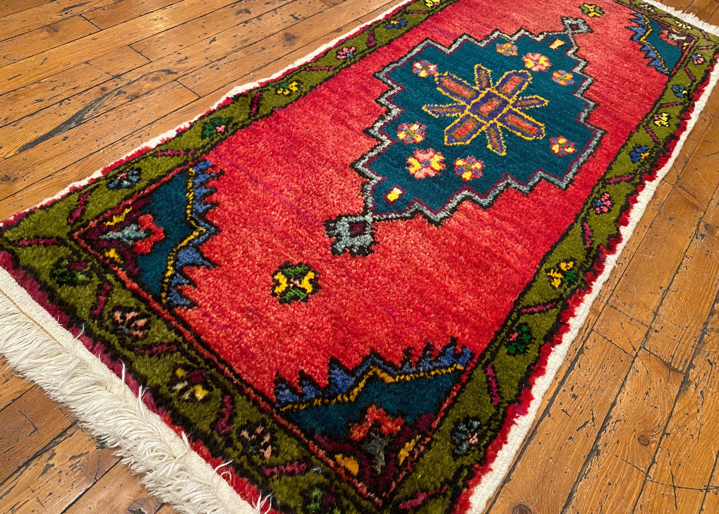 Cappadocia Rug 2x4 - Handwoven Turkish Rug 53x130cm