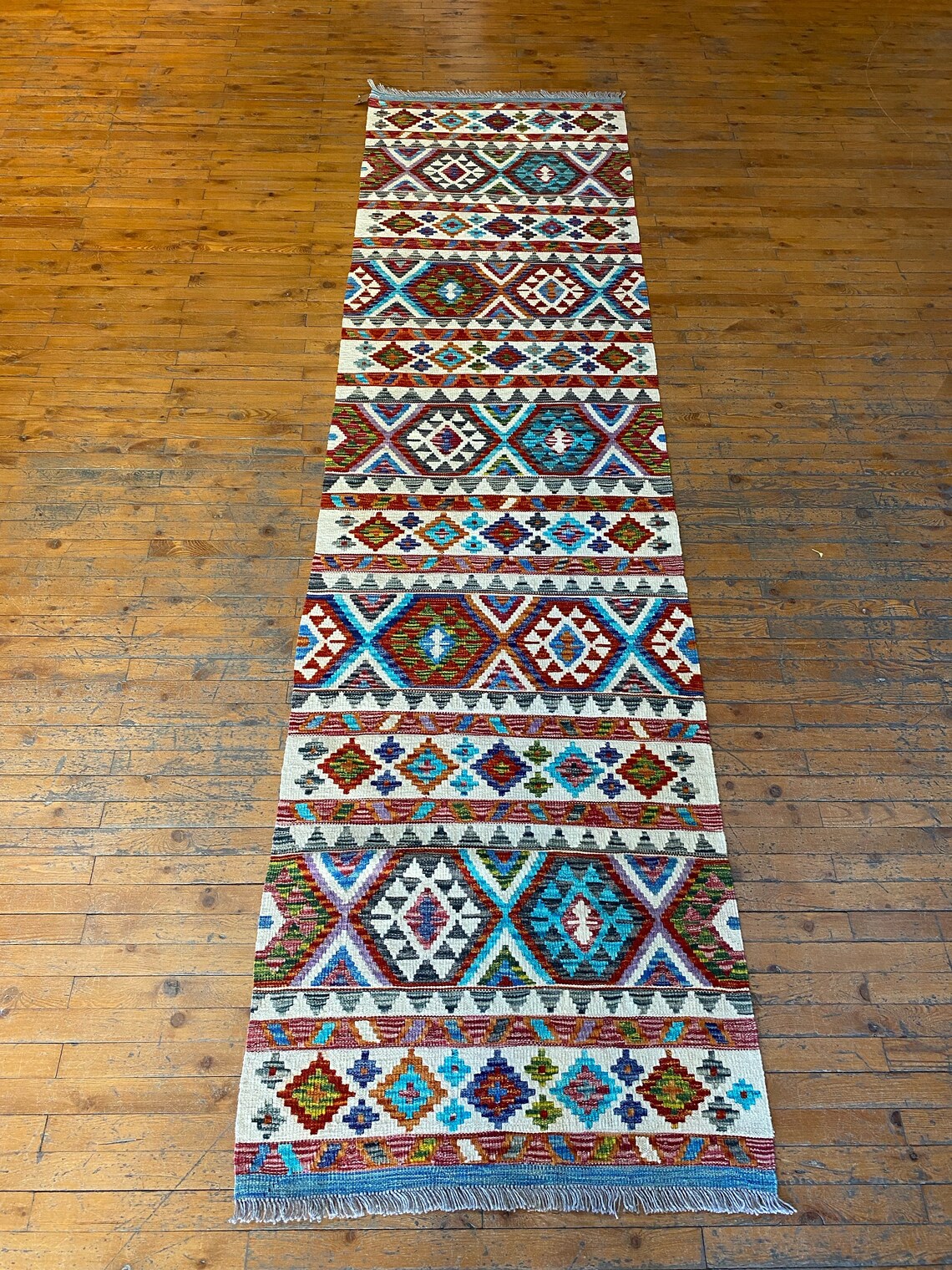 Kilim étnico hecho a mano de 3 x 10 pies para pasillo