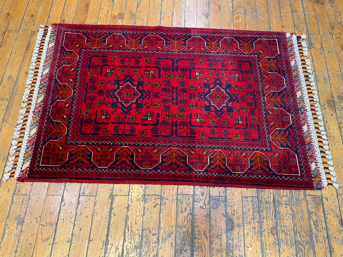 High Quality Small Red Carpet 2x3ft Cappadocia Rug Collection