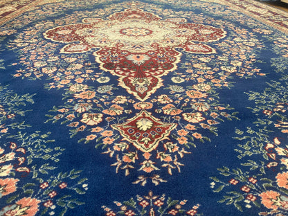 Medallion Saloon Area Rug 6x12 ft - Handwoven Turkish Kilim Runner