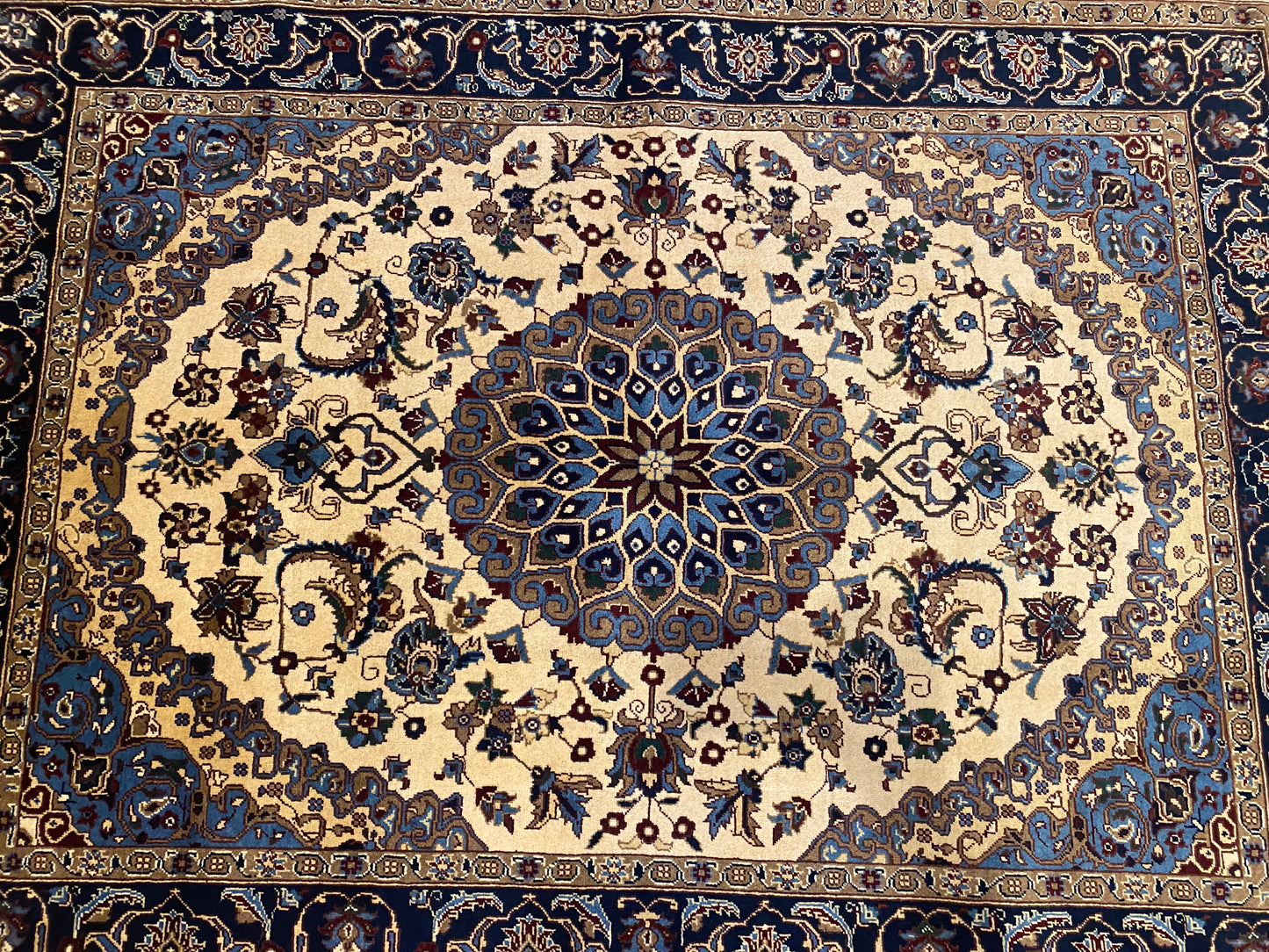 Classic Handmade Wool Oriental Carpet with Geometric Layout 5”x7”