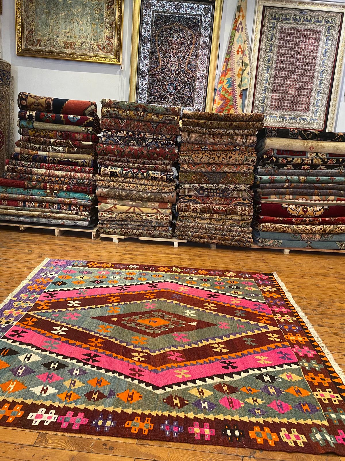 Turkish Nomad Kilim Rug | Handwoven Flatweave 5'5