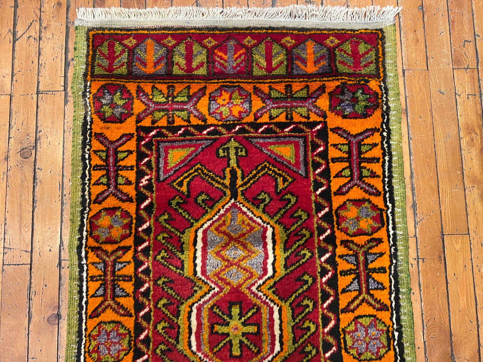 Small Decorative Turkish Carpet 2’1”x4’7” Cappadocia Rug Collection
