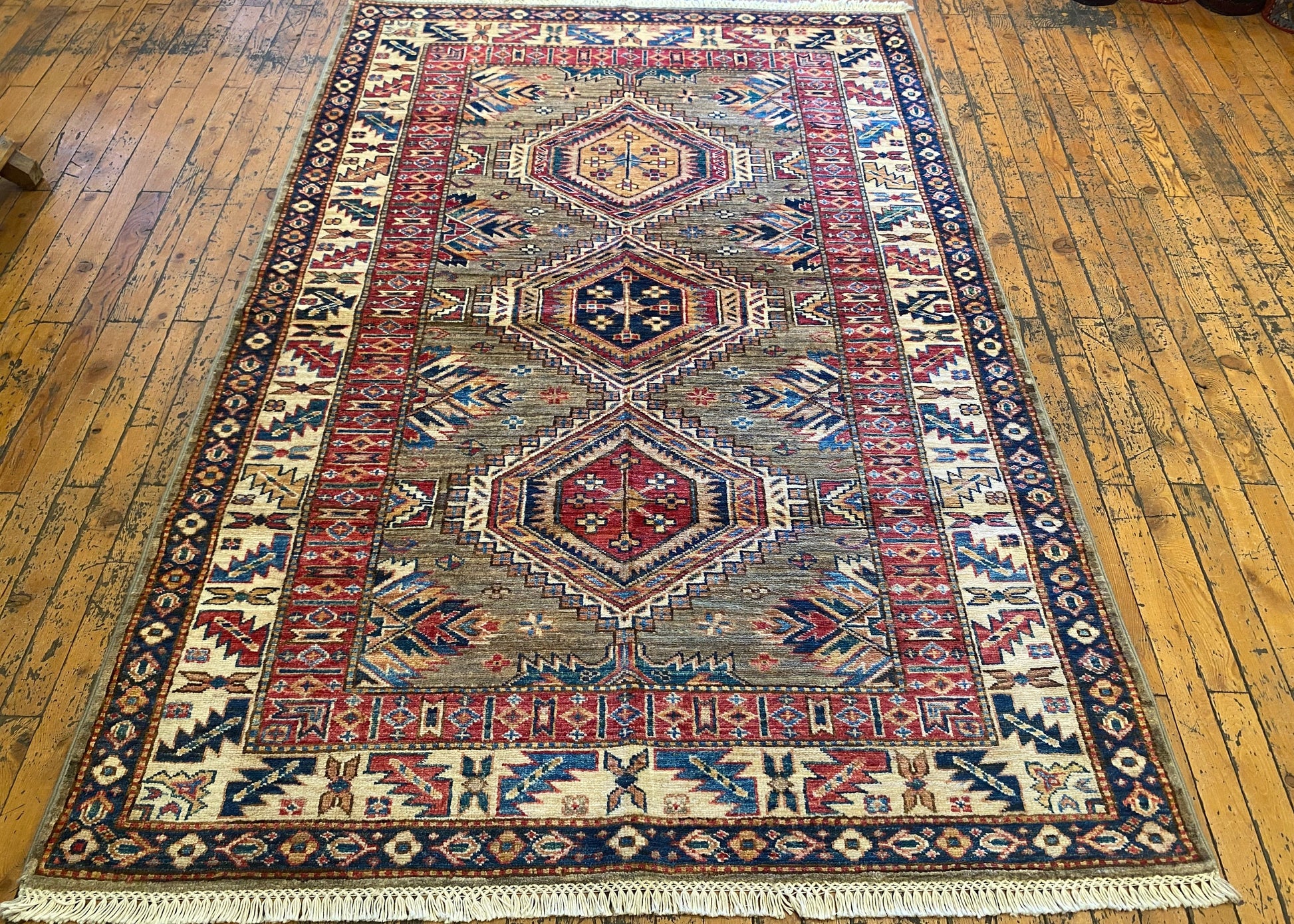 Geometric Design Handwoven Rug 4x6 ft Cappadocia Rug Collection