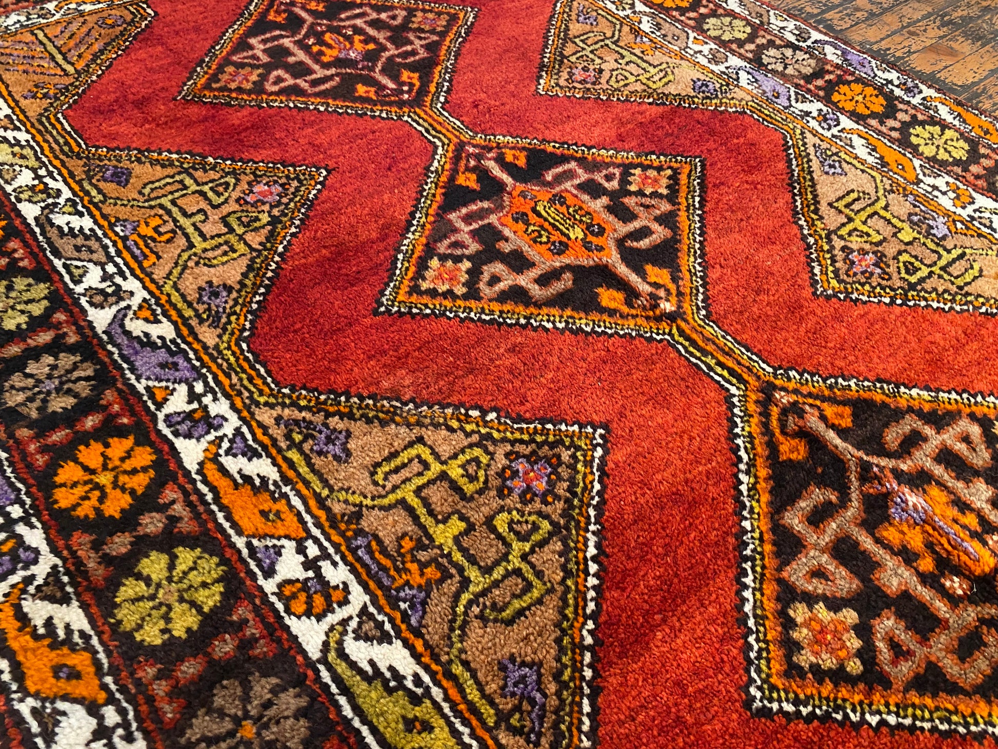 NATURAL RED CARPET Cappadocia Rug Collection