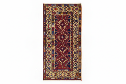 3x6ft Semi-Anatique Turkish Carpet - dikey asılı