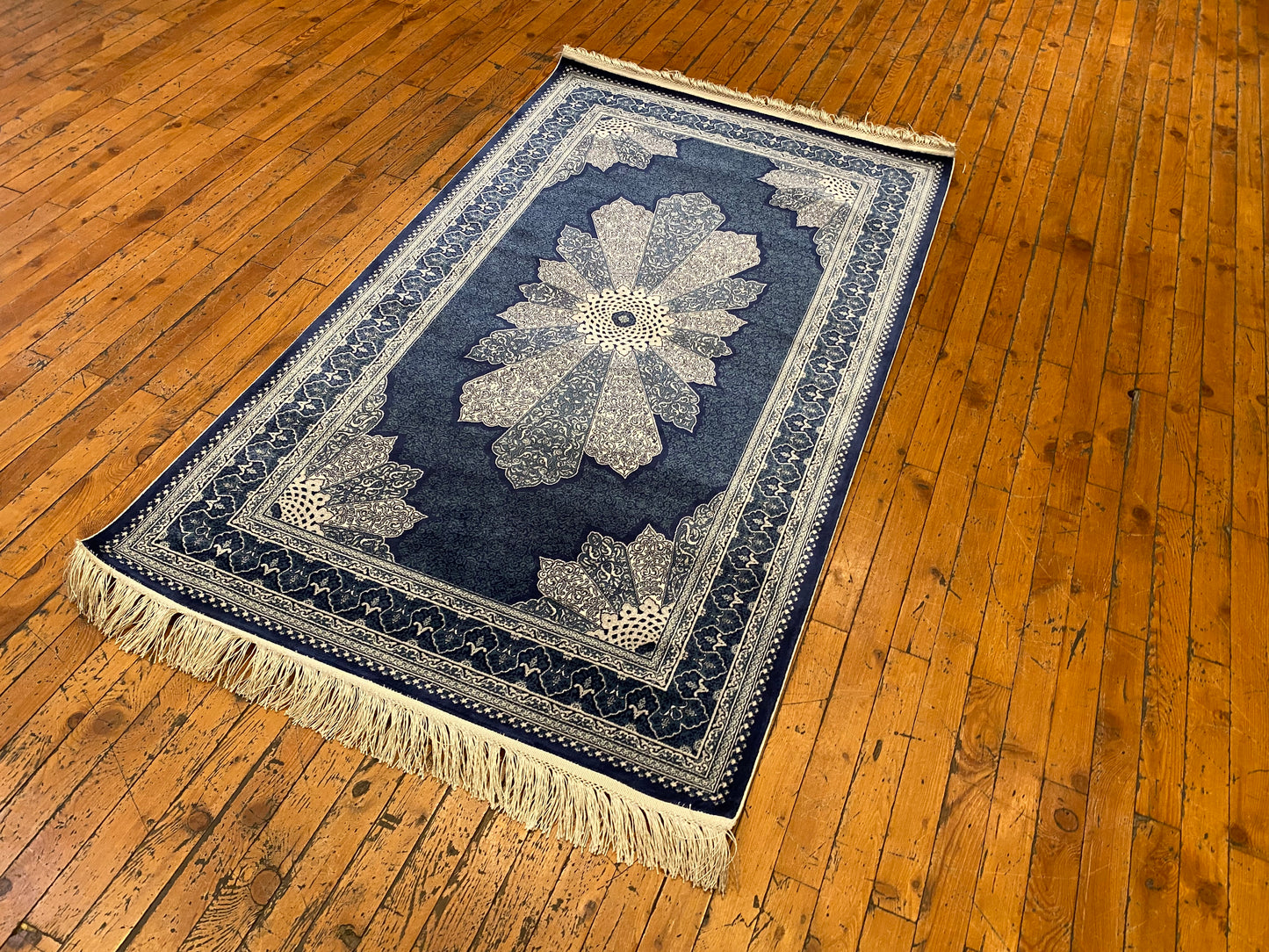 Navy Blue Medallion Vintage Design Oriental Silk Carpet 3”x5''ft