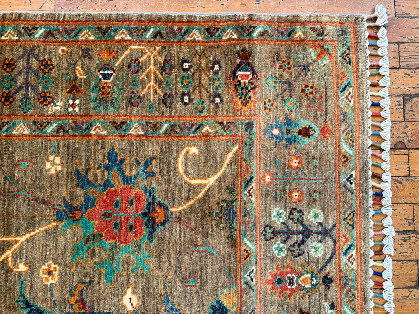 Brownish Color Handmade Carpet 5 x 7 ft Cappadocia Rug Collection