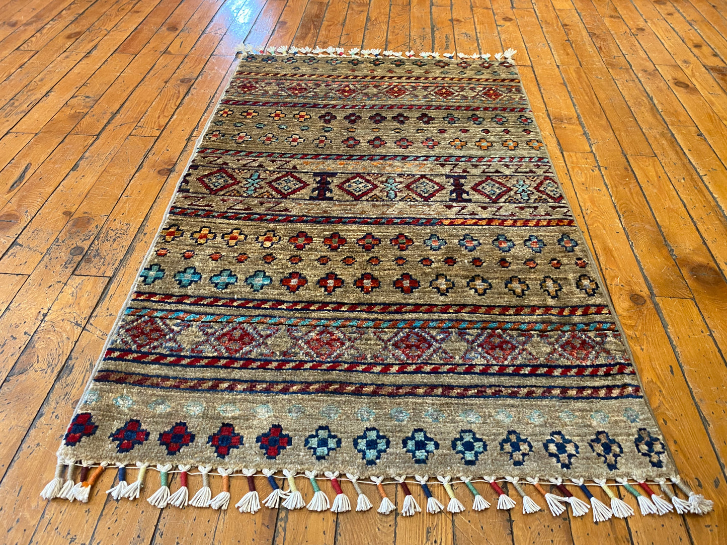 Geometric Entryway Carpet - Handmade Turkish Rug 2x3 ft