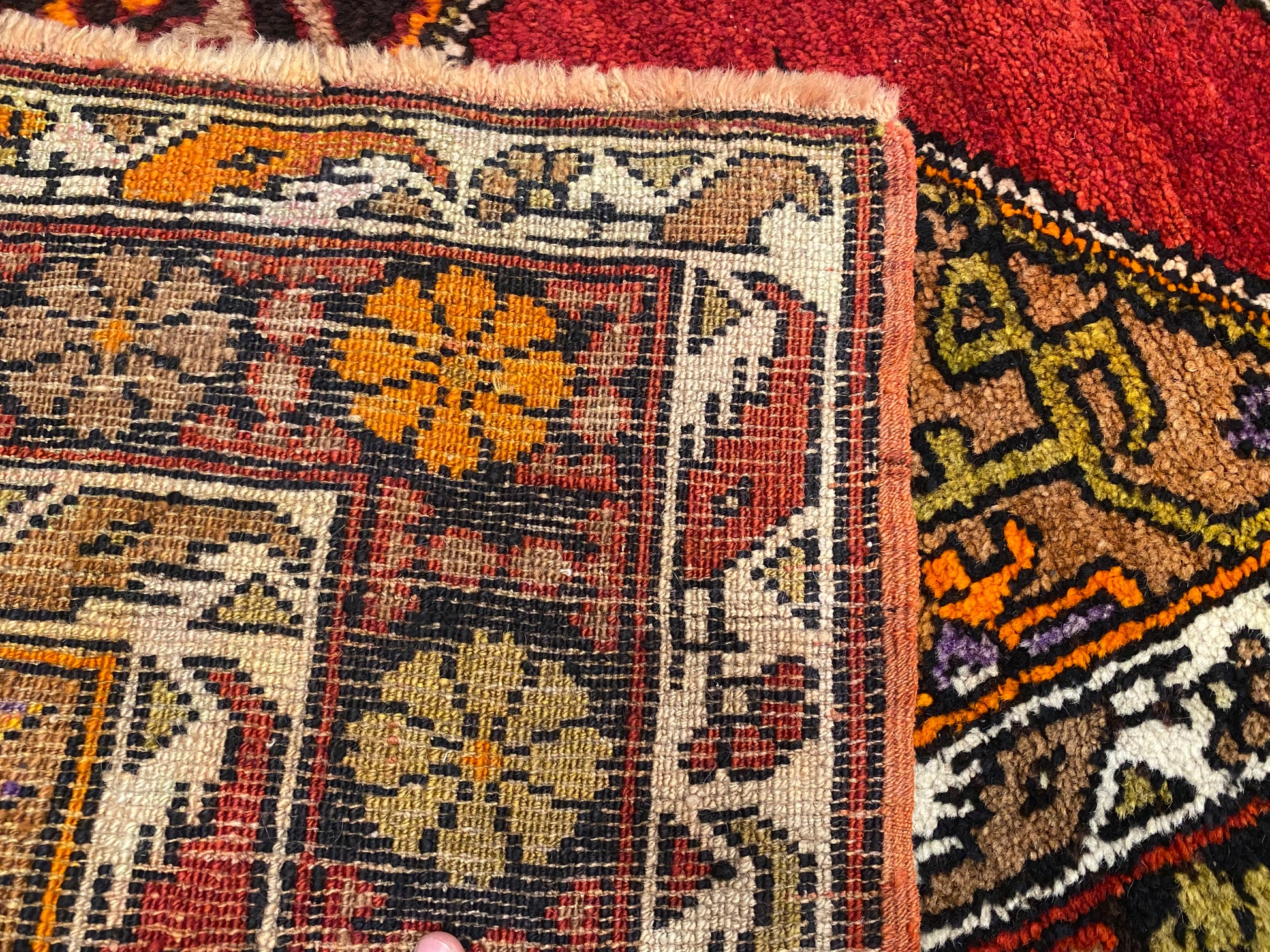 NATURAL RED CARPET Cappadocia Rug Collection