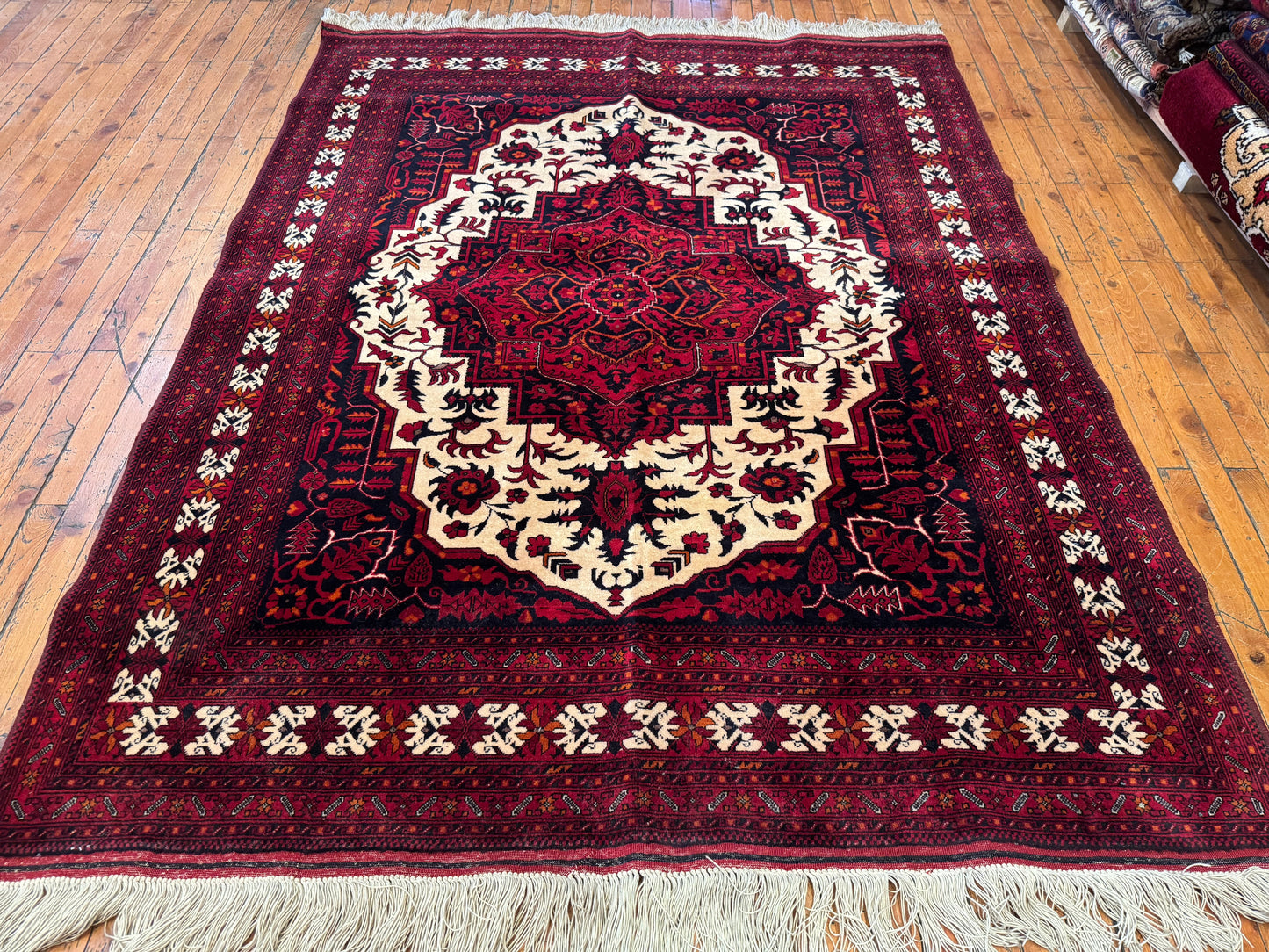 Deep Red Hand-Knotted Wool Rug – Vintage Floral Medallion Carpet 5x7ft Cappadocia Rug Collection