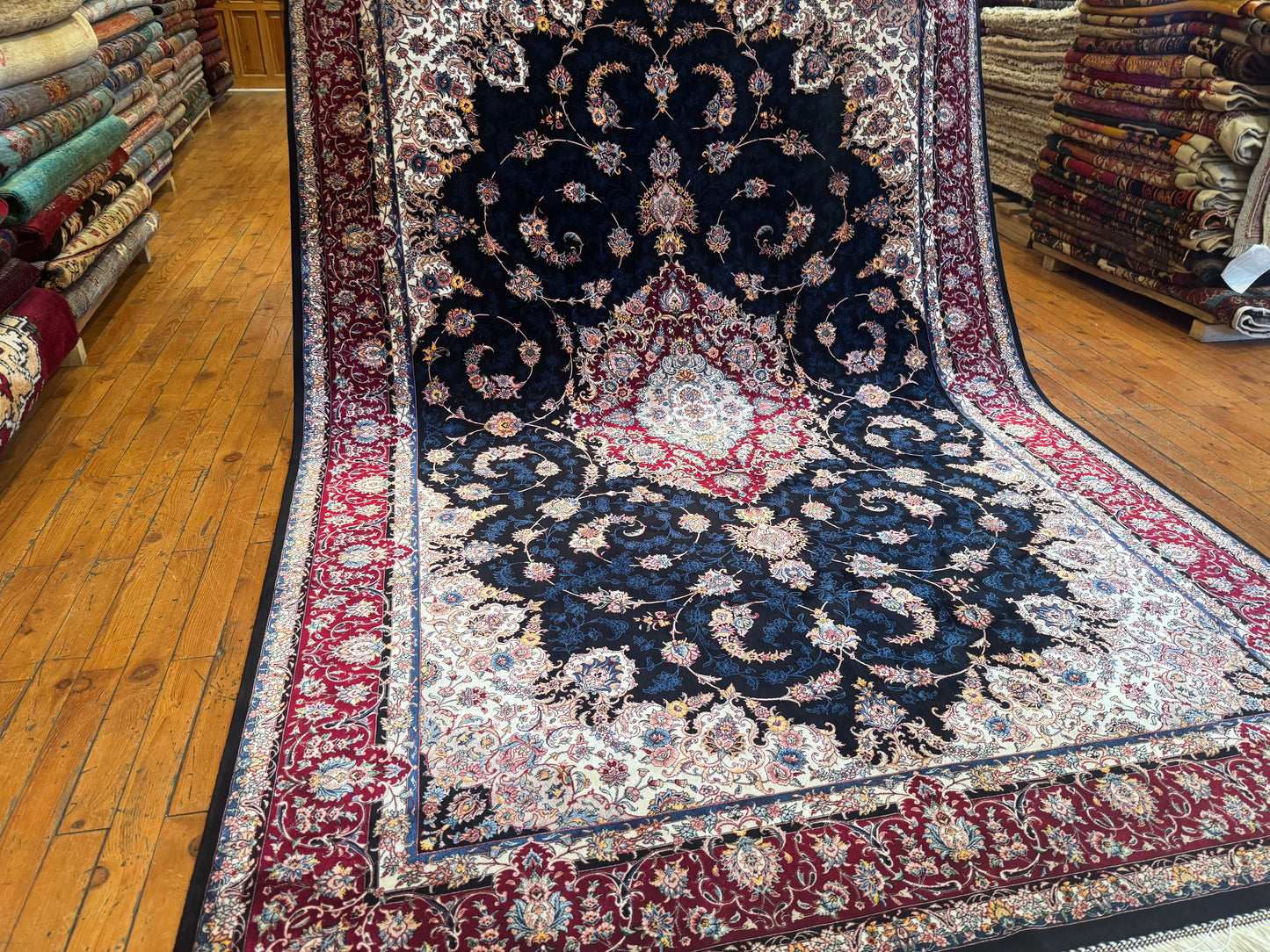Luxury Turkish Silk Rug with Floral Medallion Design 5x8 ft