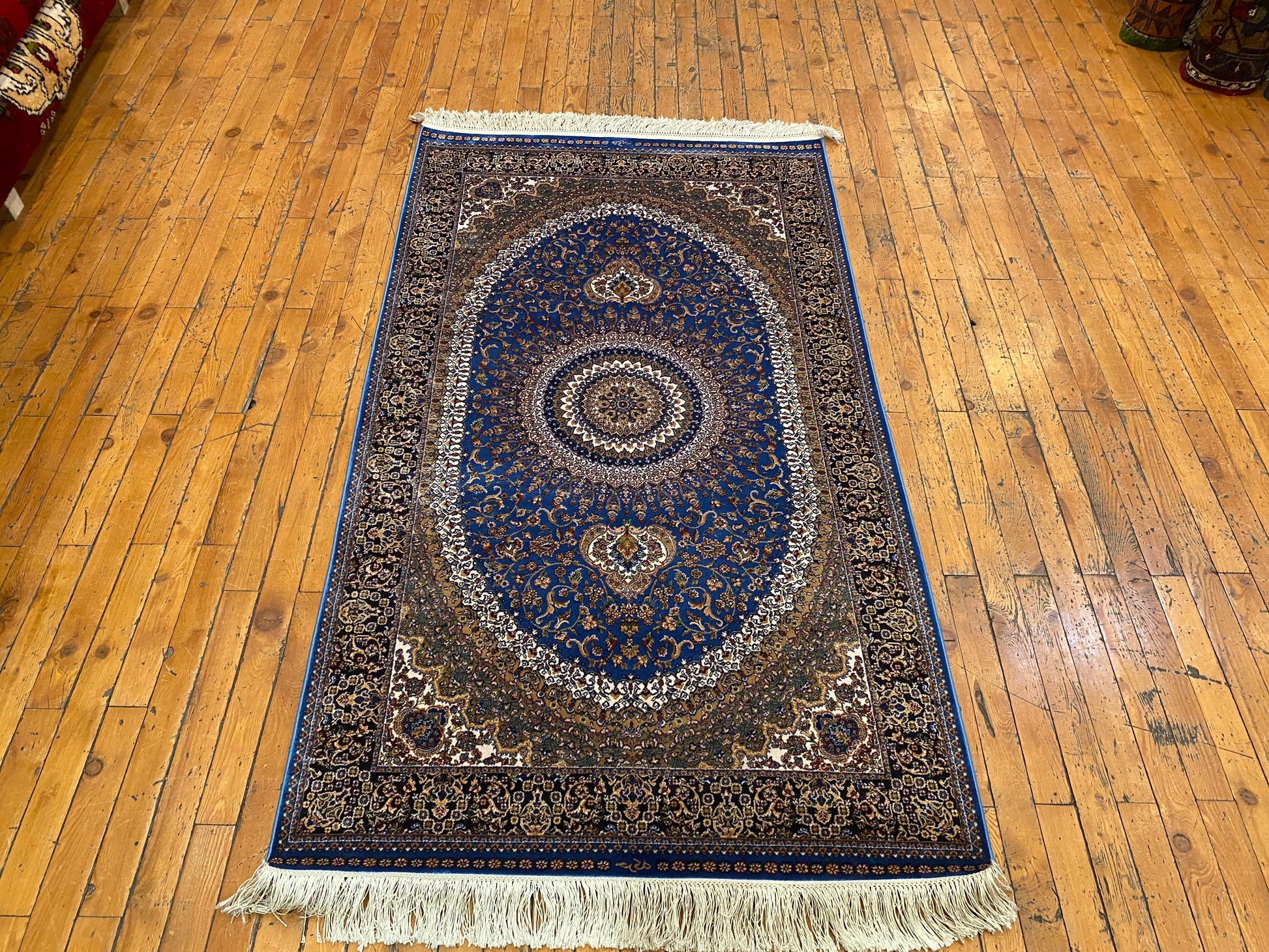 Medallion Traditional Turkish Silk Rug 3x5 ft - Hereke Quality Cappadocia Rug Collection