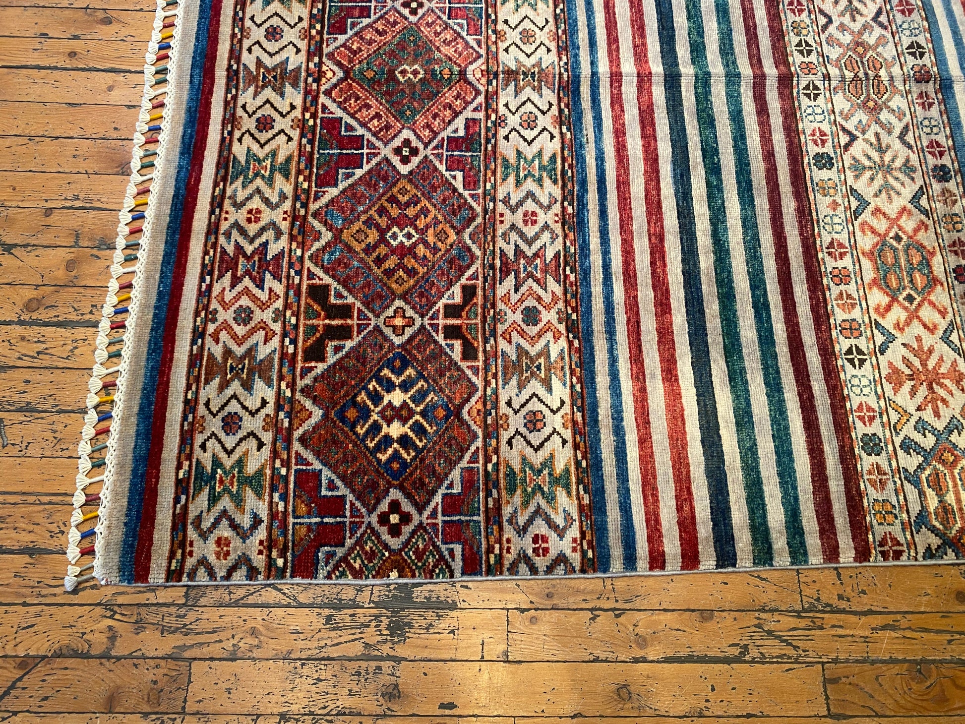 Stripe Pattern Luxury Carpet 4x6 ft | Premium Hand-Woven Area Rug Cappadocia Rug Collection