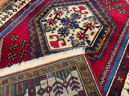 Handmade Cappadocia Rug, Authentic Yahyali Design from Central Anatolia 3x5ft