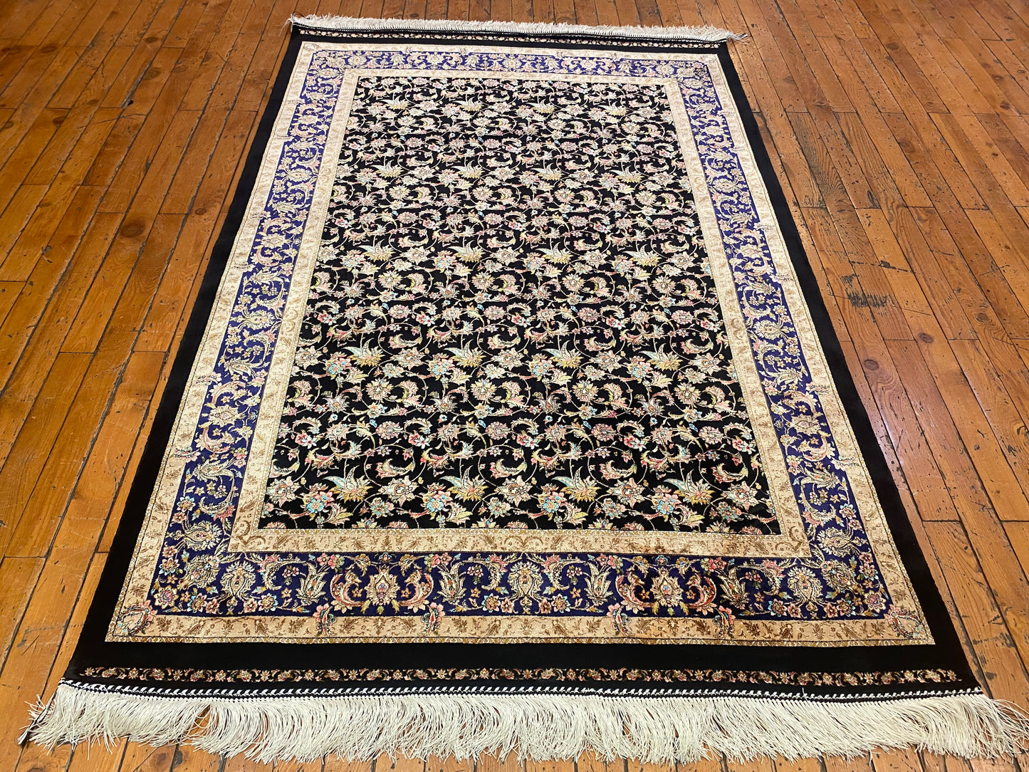 Luxury Black Floral Silk Carpet 3'3''x4'11''ft