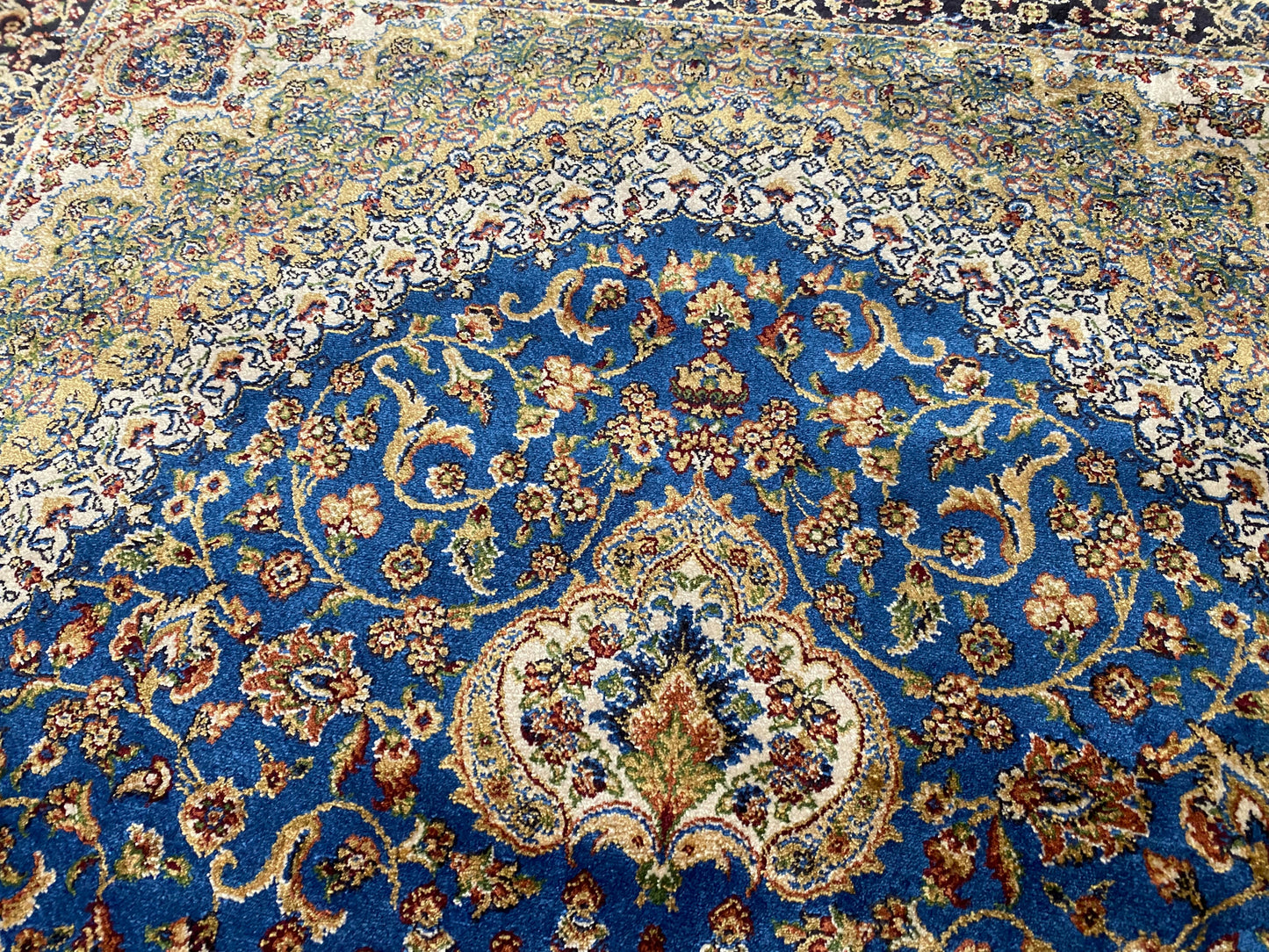 Medallion Traditional Turkish Silk Rug 3x5 ft - Hereke Quality Cappadocia Rug Collection