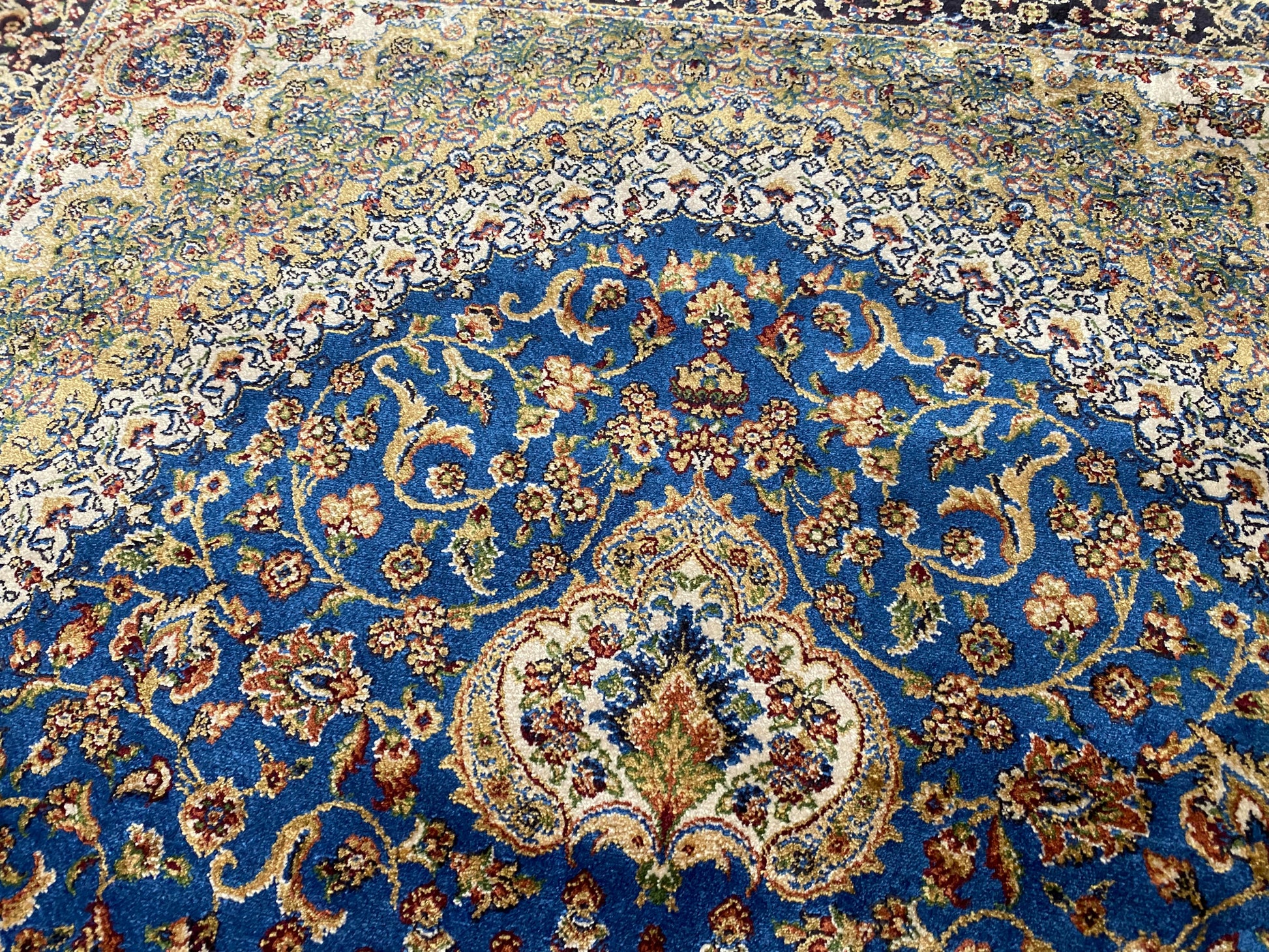 Medallion Traditional Turkish Silk Rug 3x5 ft - Hereke Quality Cappadocia Rug Collection