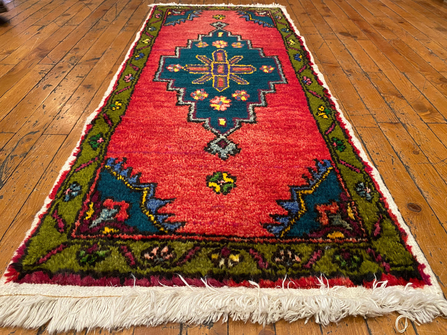 Cappadocia Rug 2x4 - Handwoven Turkish Rug 53x130cm