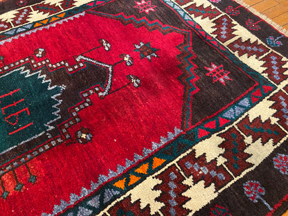 Dark Colors Traditional Handmade Rug 4x6ft