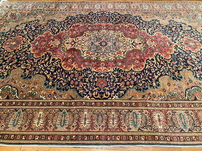Cappadocia Handmade Turkish Area Rug 7x10 ft - Authentic Vintage Wool Carpet