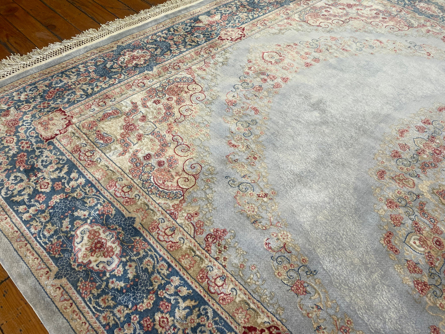 Silk Rug 4"x6" (130x190cm) - Premium Turkish Carpet Cappadocia Rug Collection