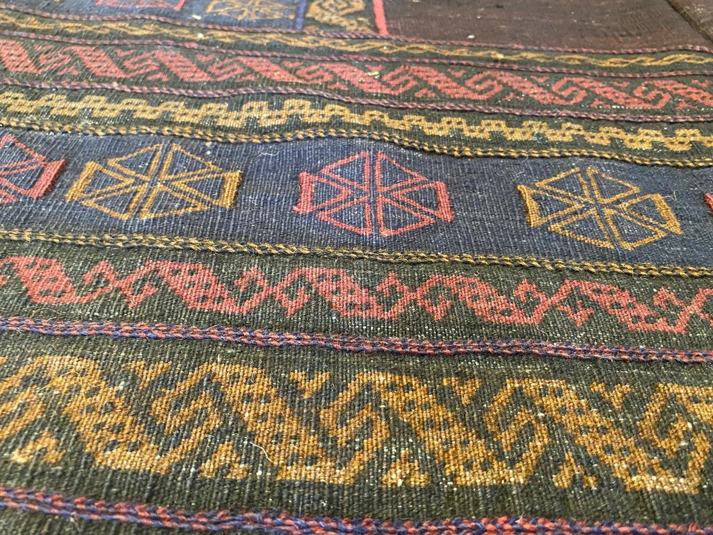 Authentic Square Antique Kilim Rug 4'2"x3'9" - Handwoven Turkish Vintage Carpet