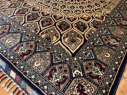 Hand-Knotted Pure Wool Oriental Rug with Geometric Pattern 5”x7”ft