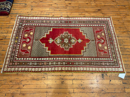 Traditional Anatolia Handmade Carpet – Turkish Heritage Piece 4x6ft