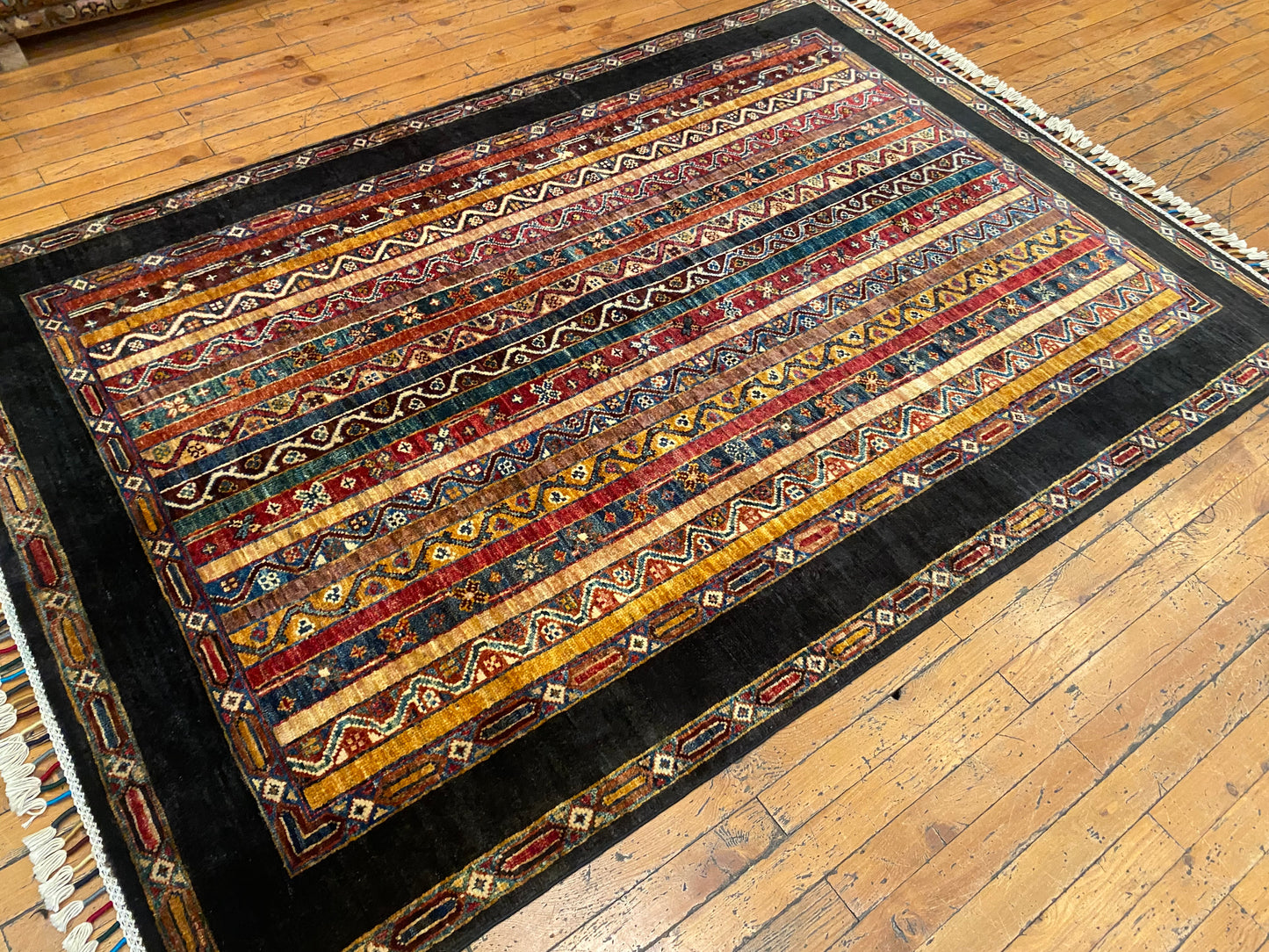 Handmade Zara Inspired Wool Area Rug - Vintage Style Hand-Knotted Neutral Black Oriental Carpet with Textured Design for Living Room, Bedroom Decor 4”x5’9”ft