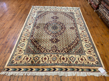Authentic Geometric Pattern Wool Oriental Area Rug, Hand Knotted 5”x7”