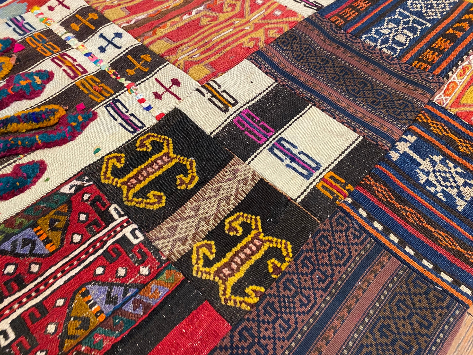 Patchwork Rug 4”x6” Cappadocia Rug Collection