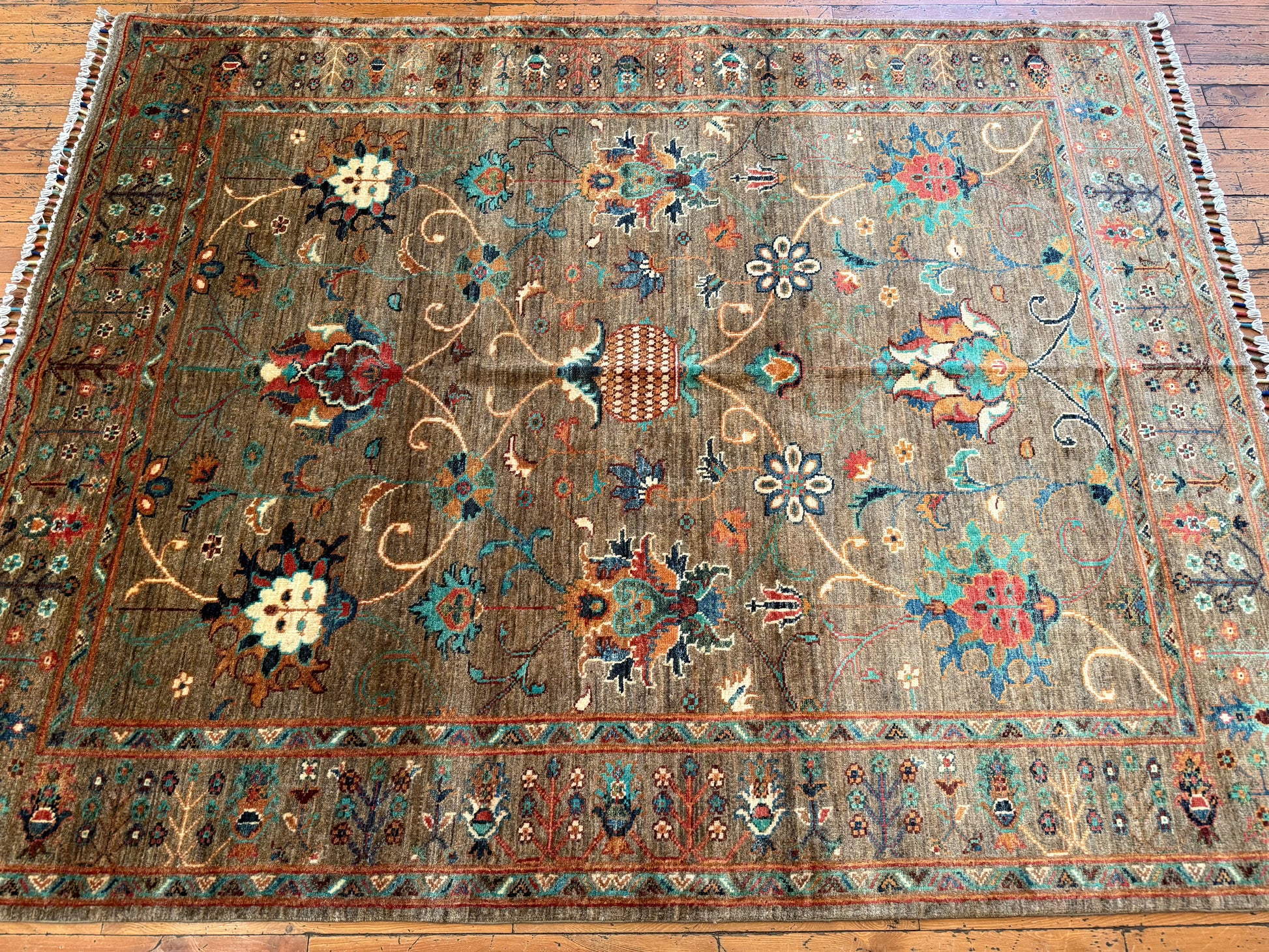 Brownish Color Handmade Carpet 5 x 7 ft Cappadocia Rug Collection