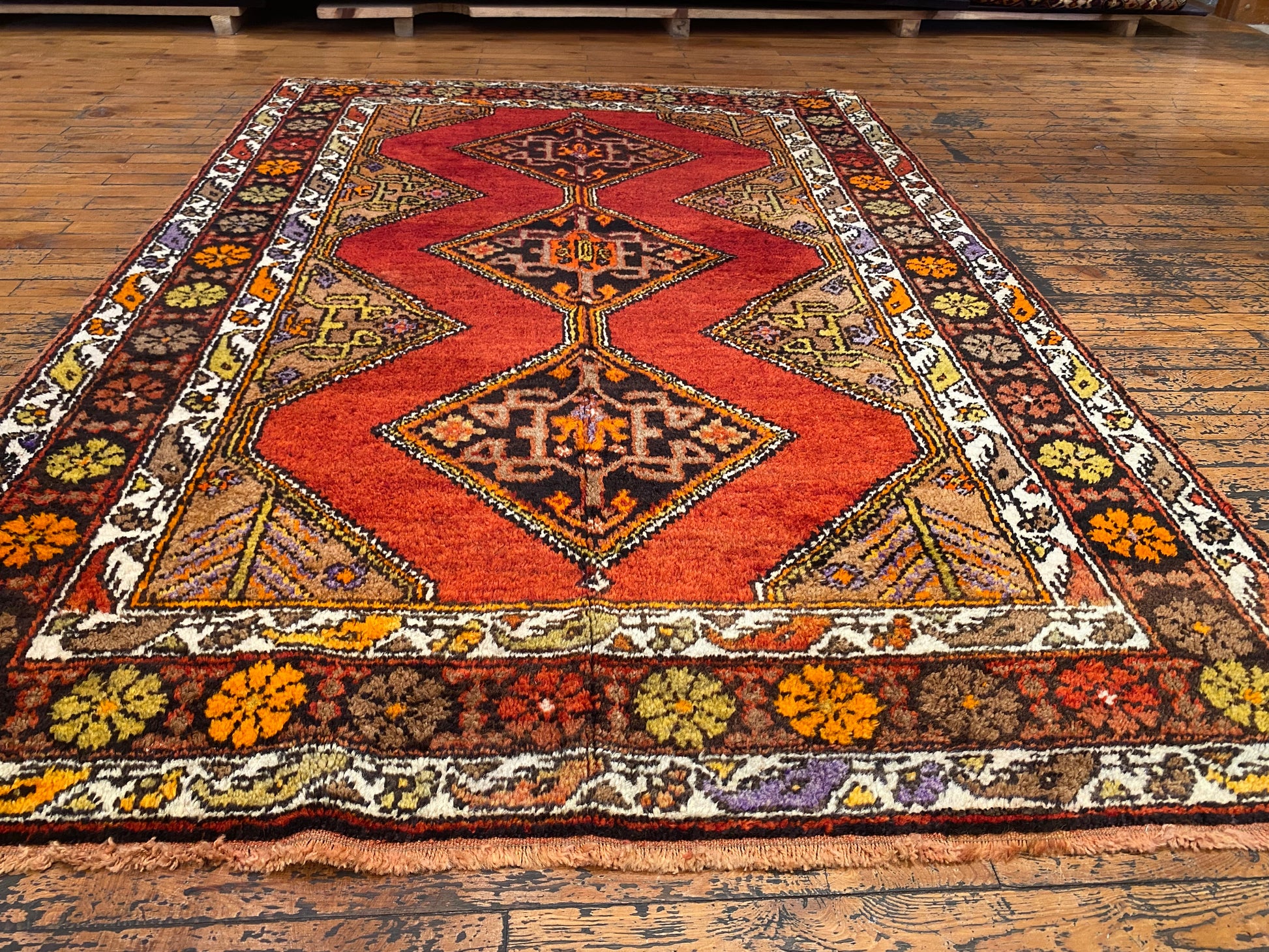 NATURAL RED CARPET Cappadocia Rug Collection