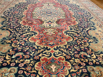 Cappadocia Handmade Turkish Area Rug 7x10 ft - Authentic Vintage Wool Carpet