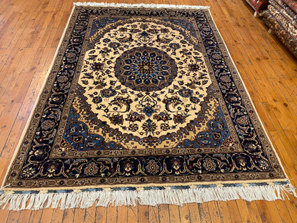 Classic Handmade Wool Oriental Carpet with Geometric Layout 5”x7”