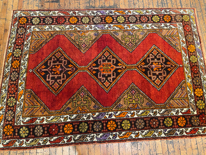 NATURAL RED CARPET Cappadocia Rug Collection
