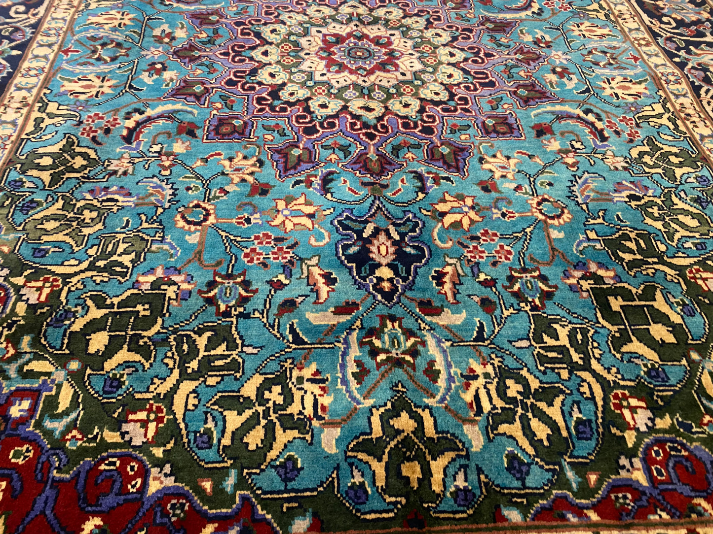 Hand-Knotted Wool Oriental Rug Featuring Geometric Design 5”x7”
