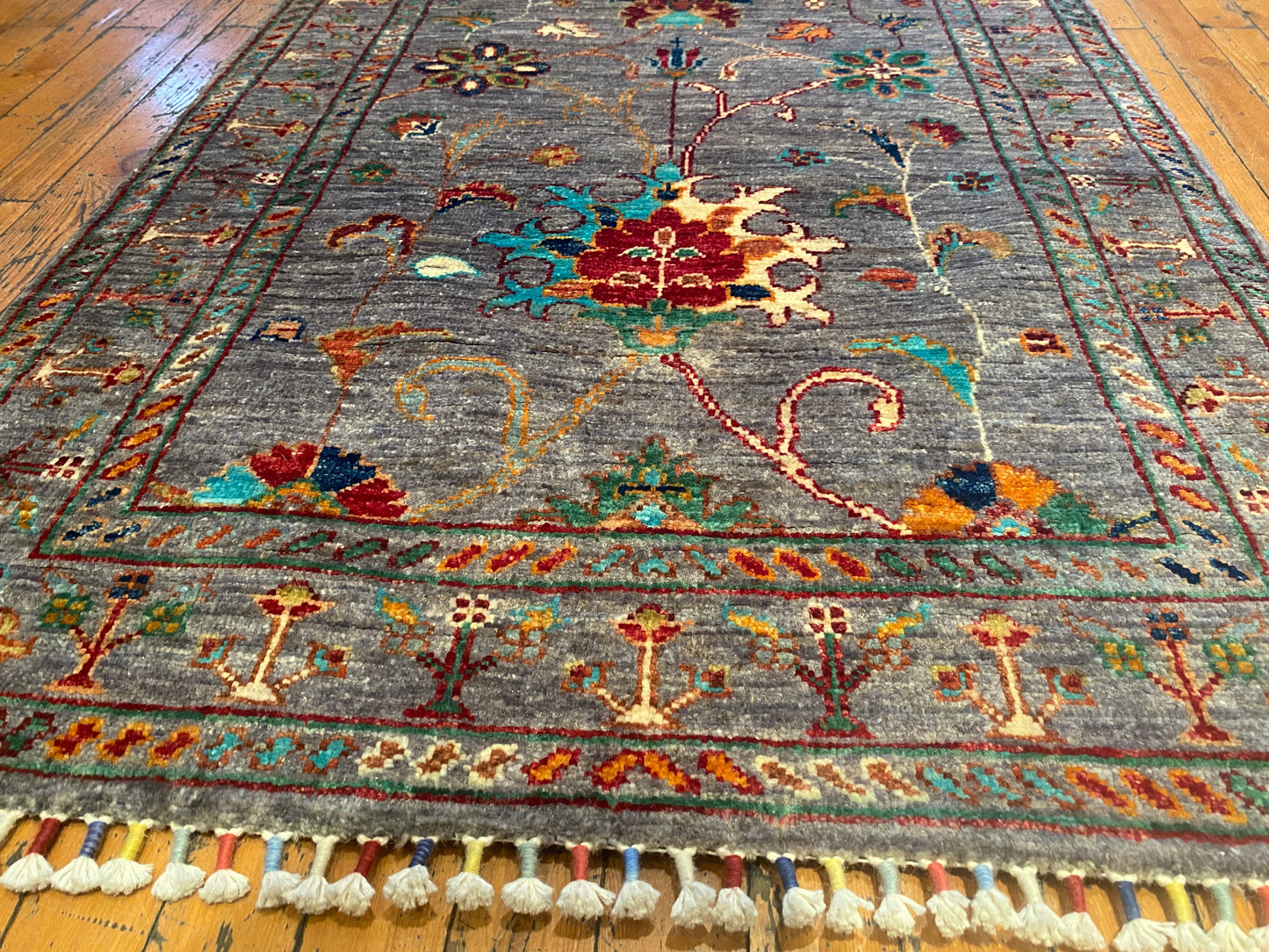 Gray Floral Hand-Knotted Runner Rug: 3''x9'' Premium Double-Knotted Artisan Piece