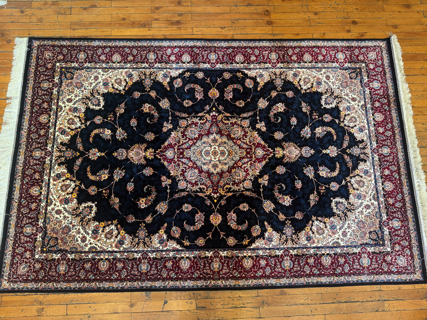 Luxury Turkish Silk Rug with Floral Medallion Design 5x8 ft