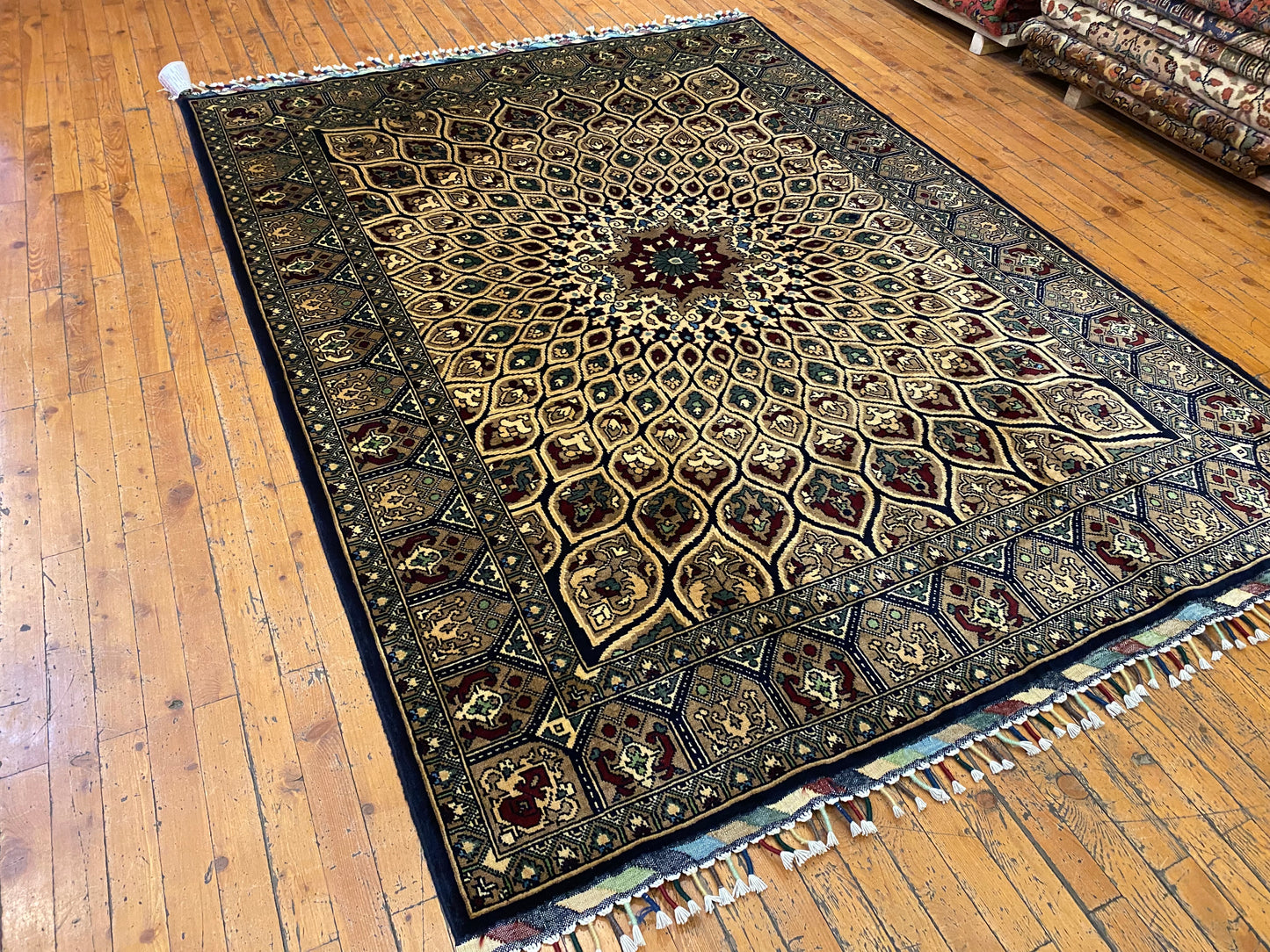 Hand-Knotted Pure Wool Oriental Rug with Geometric Pattern 5”x7”ft