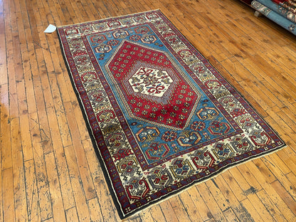 Turkish Wool Rug from Cappadocia ,Yahyali Pattern  ,Double Knotted, Natural Dyes