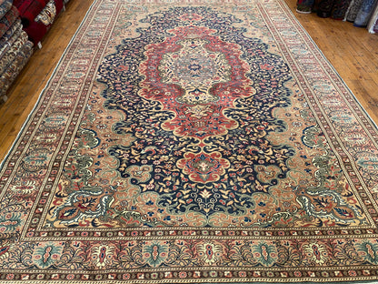 Cappadocia Handmade Turkish Area Rug 7x10 ft - Authentic Vintage Wool Carpet