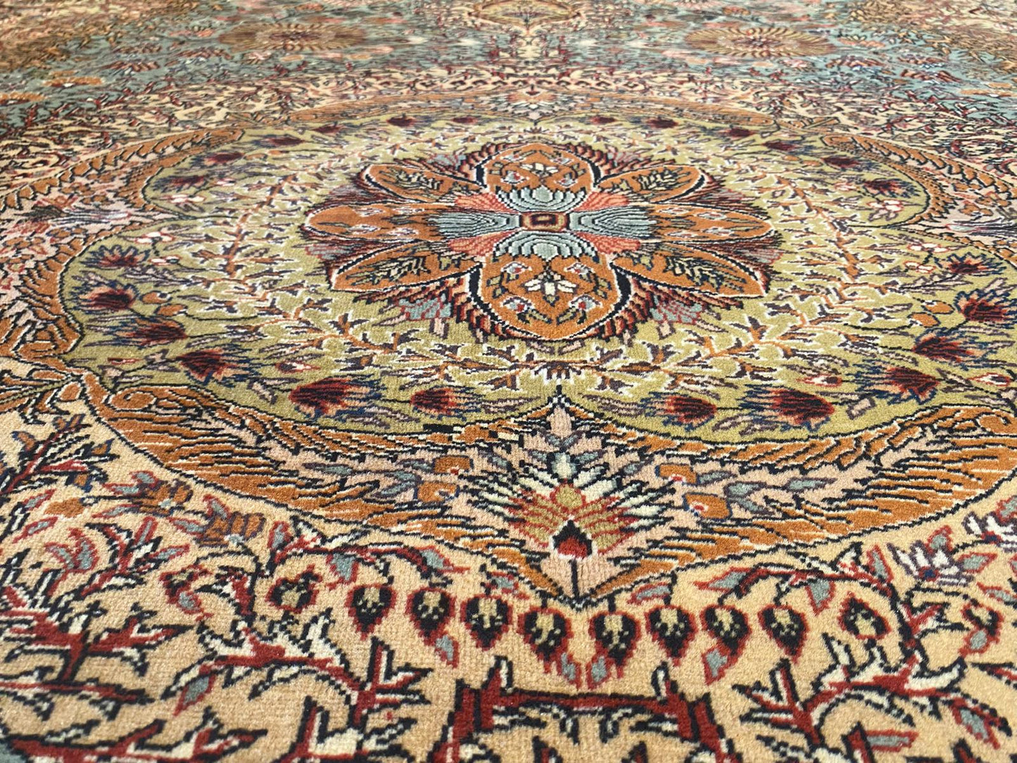 Medallion Design Handmade Turkish Area Carpet Cappadocia Rug Collection