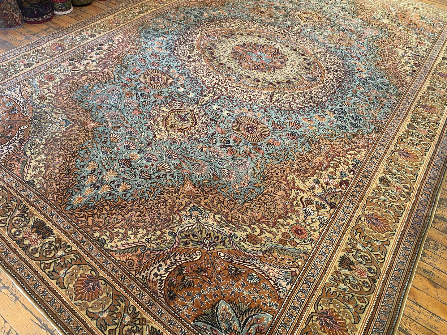 Medallion Design Handmade Turkish Area Carpet Cappadocia Rug Collection