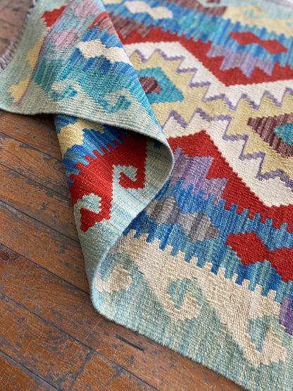KILIM GEOMÉTRICO HECHO A MANO 3x5 pies