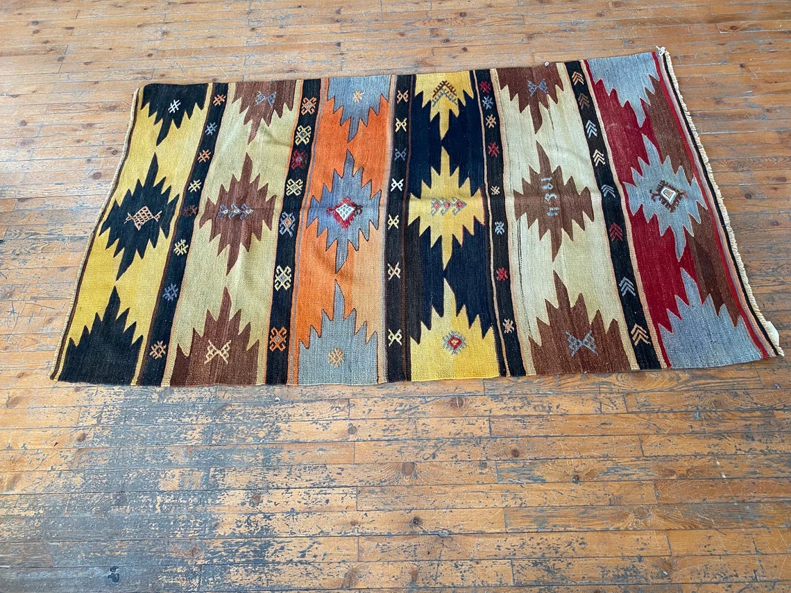 1960s 4x6ft Traditional Handmade Kilim Cappadocia Rug Collection