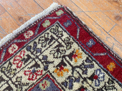 Exceptional Turkish Vintage Carpet 4x7ft Cappadocia Rug Collection