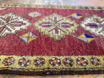 TURKISH VINTAGE ENTRYWAY HANDMADE CARPET 2x3ft